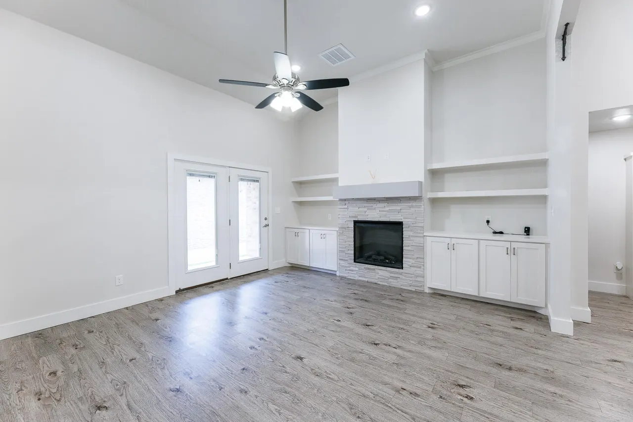 Photo 9 — 204 Cowboy Lane, Wolfforth, TX 79382