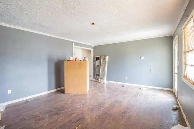Photo 3 — 1606 60th Street, Lubbock, TX 79412
