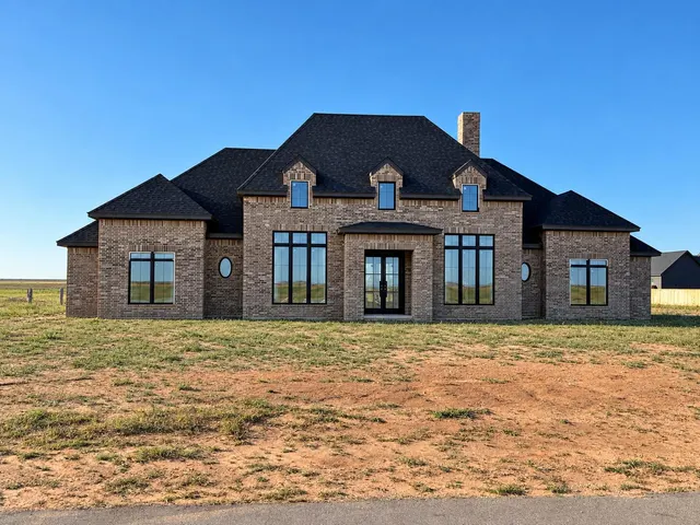 Photo 4 — 1143 Hayes Street, Tahoka, TX 79373