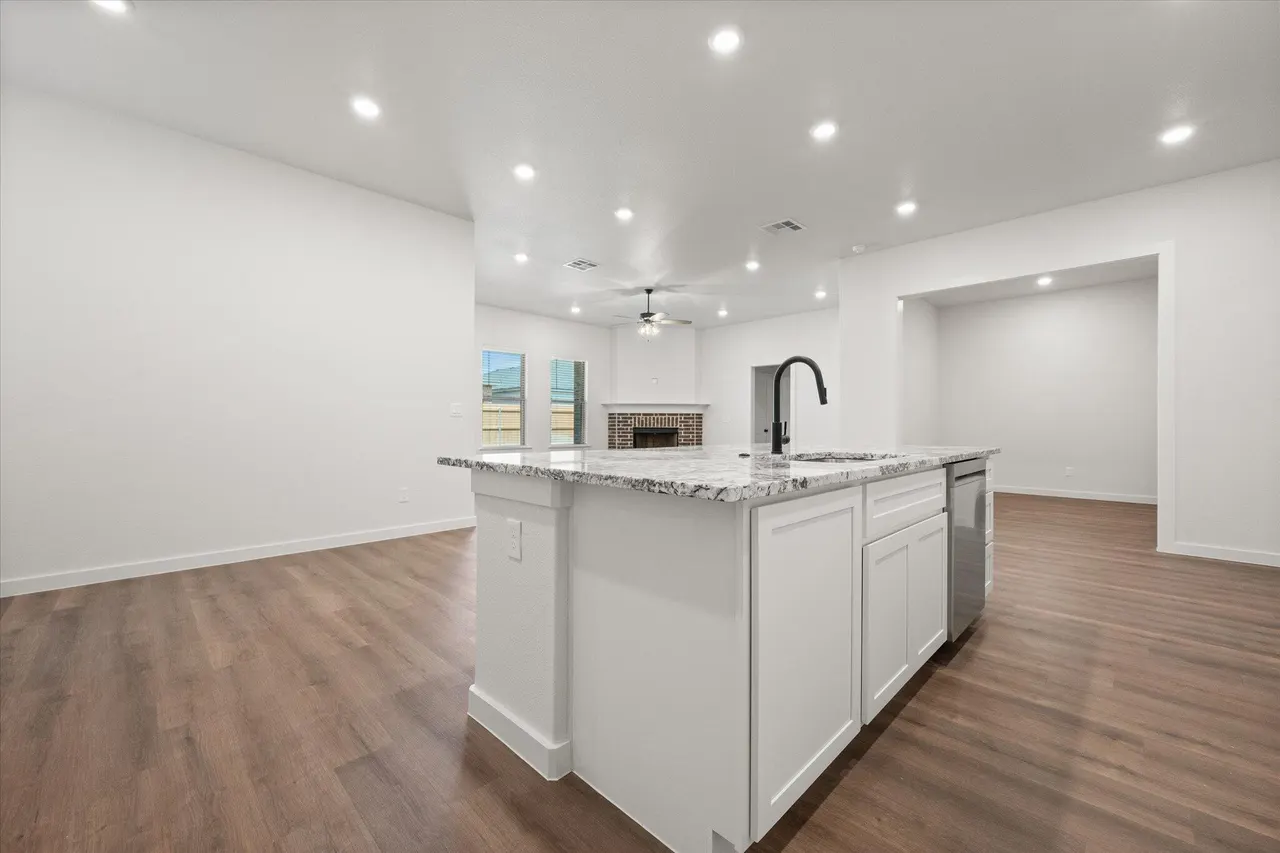Photo 13 — 12008 Justice Avenue, Lubbock, TX 79424