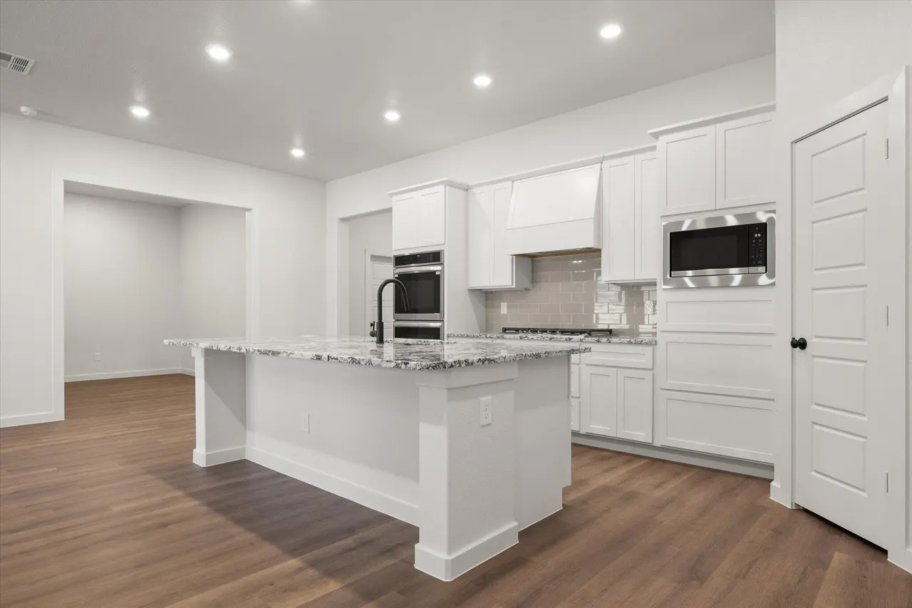 Photo 12 — 12008 Justice Avenue, Lubbock, TX 79424