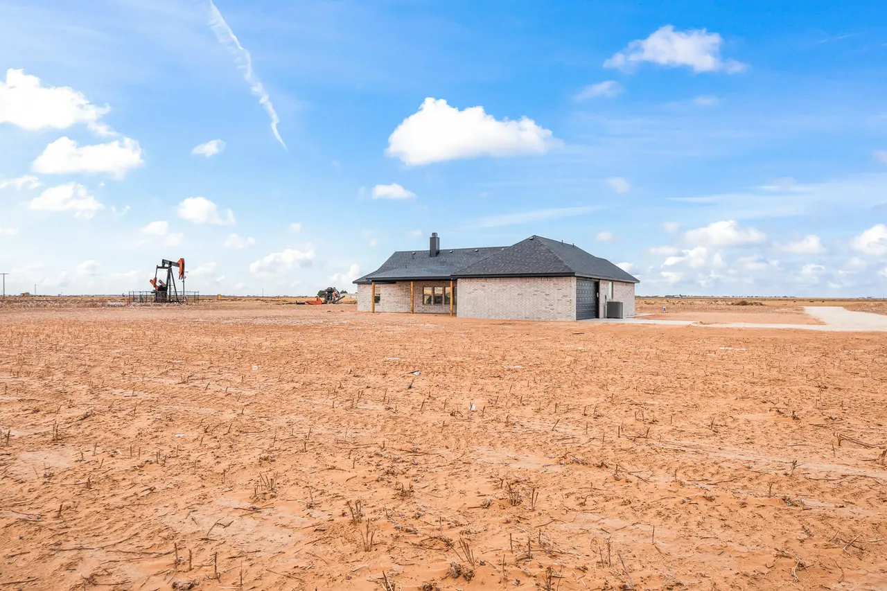 Photo 44 — 5603 County Road 6100, Lubbock, TX 79415