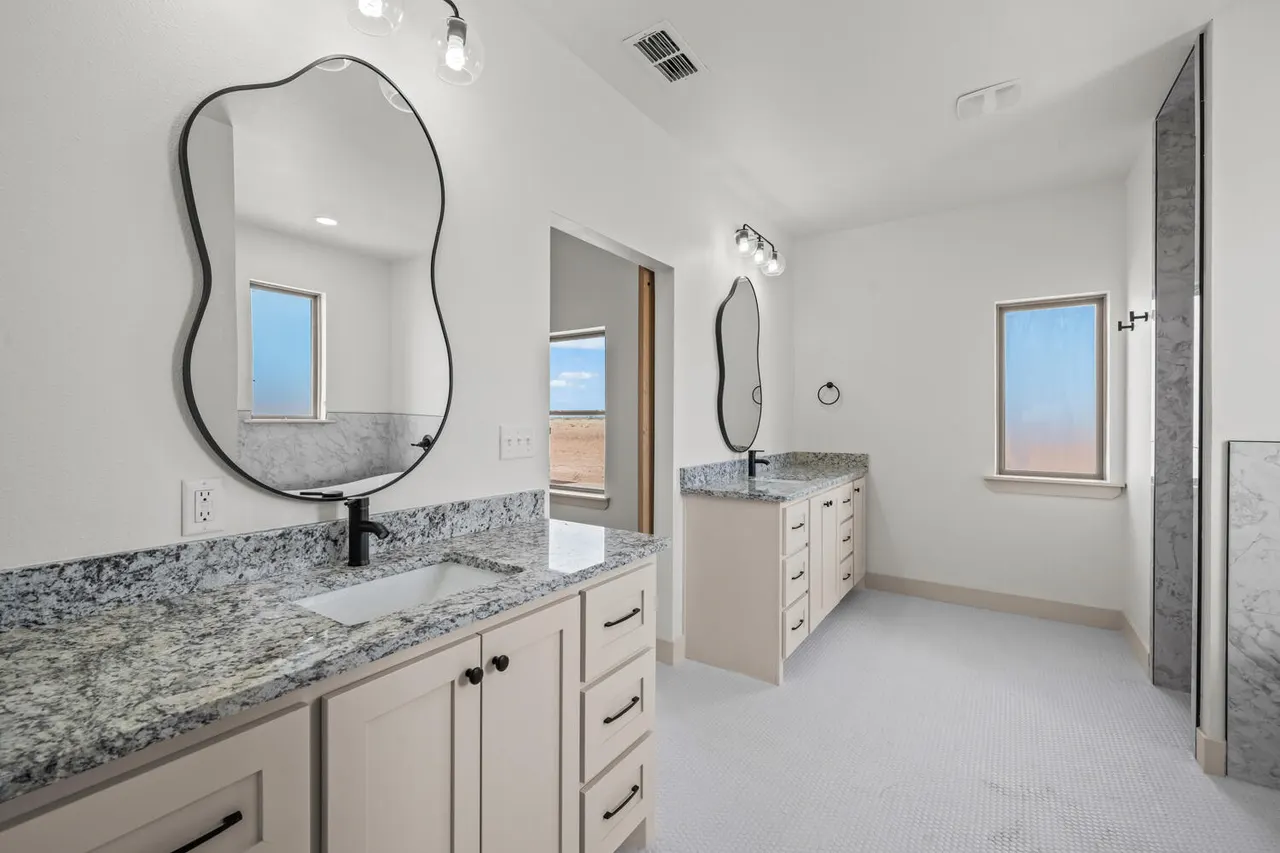 Photo 14 — 5513 County Road 6100, Lubbock, TX 79415