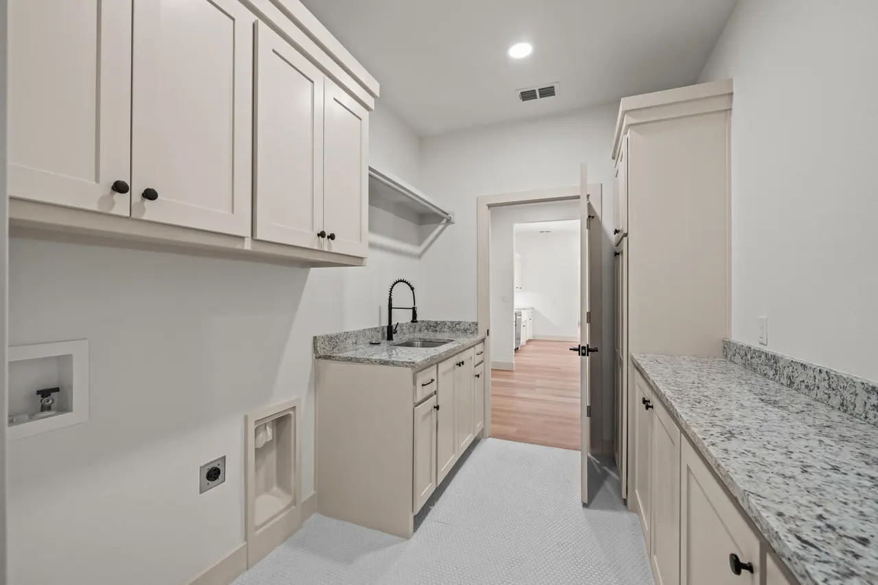 Photo 18 — 5513 County Road 6100, Lubbock, TX 79415