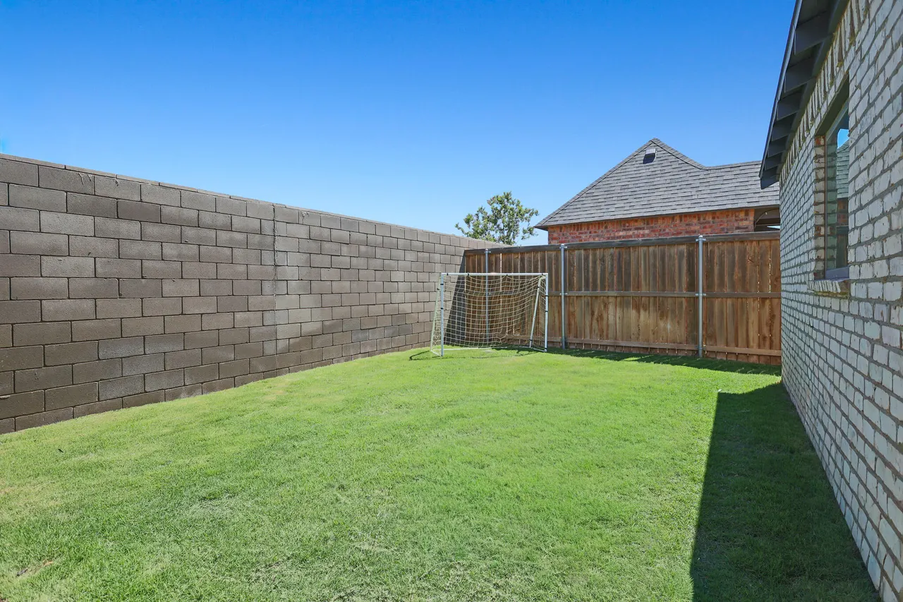 Photo 36 — 3722 128th Street, Lubbock, TX 79423