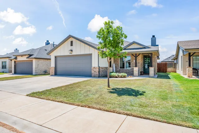 Front exterior — 5911 Itasca Street, Lubbock, TX 79416