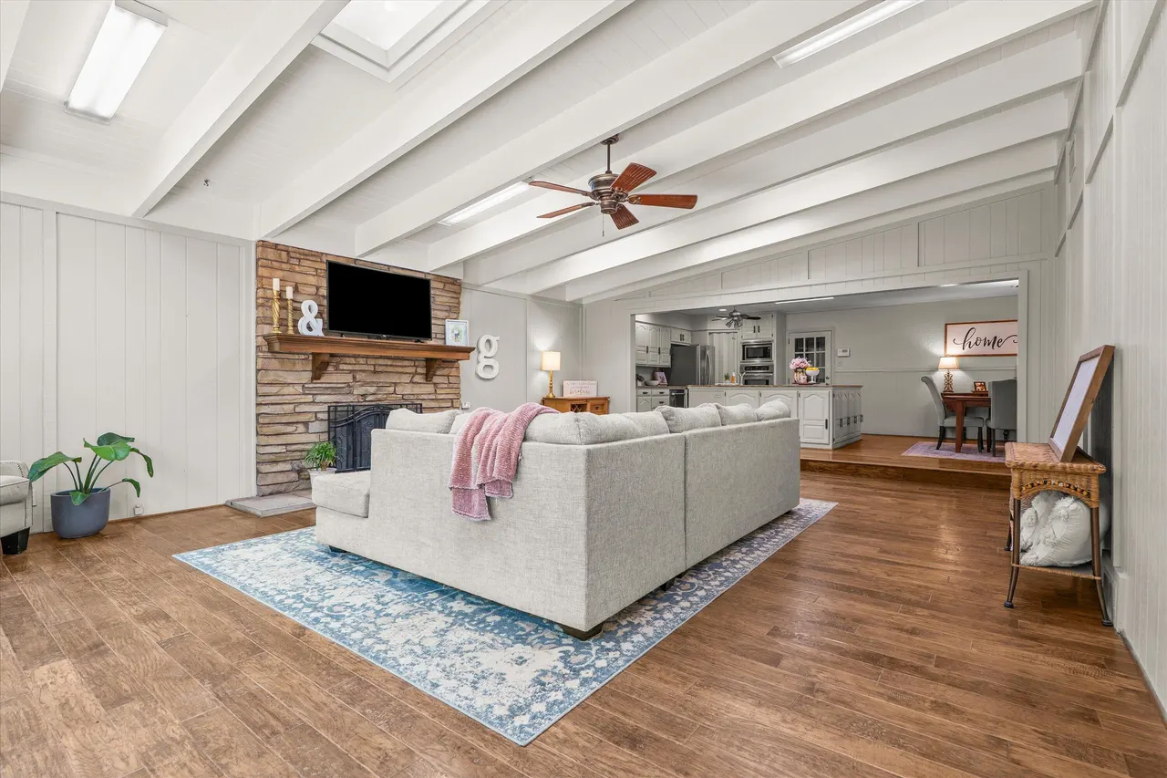 Photo 9 — 607 N 18th Street, Lamesa, TX 79331