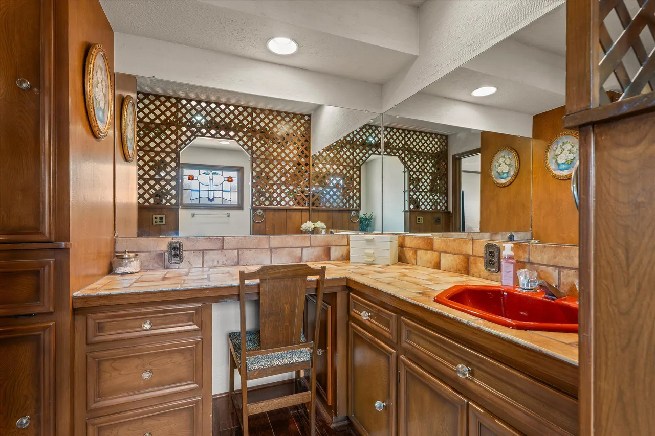 Photo 19 — 607 N 18th Street, Lamesa, TX 79331