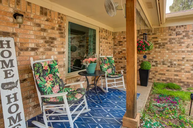 Photo 8 — 9008 Louisville Avenue, Lubbock, TX 79423
