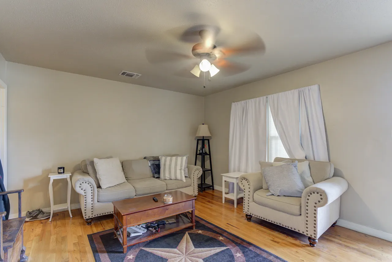Photo 14 — 2706 37th Street, Lubbock, TX 79413