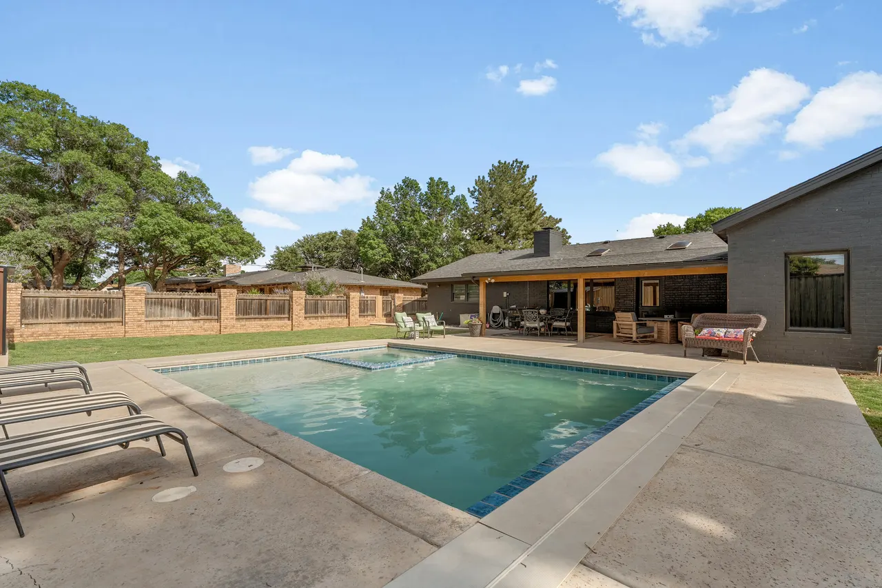 Photo 28 — 1303 8th Street, Shallowater, TX 79363