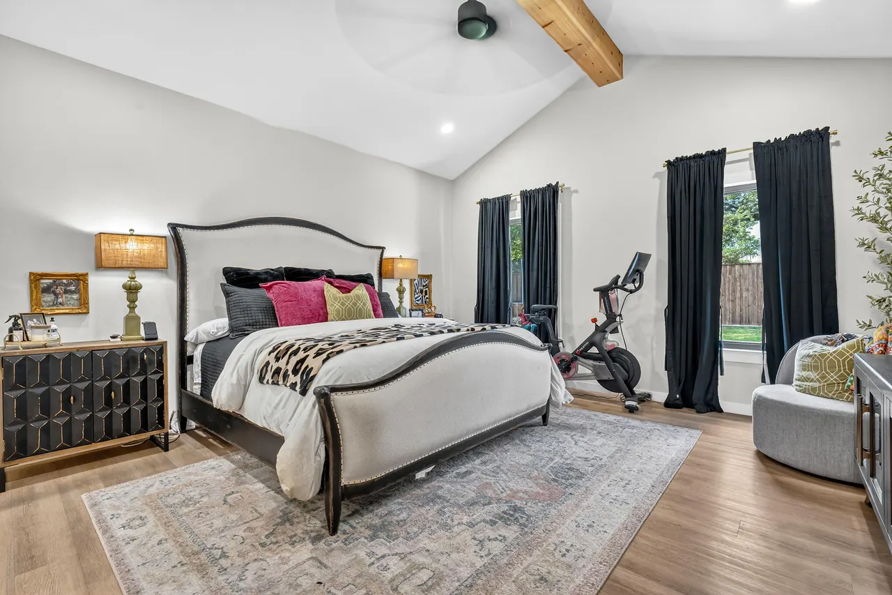 Photo 13 — 1303 8th Street, Shallowater, TX 79363