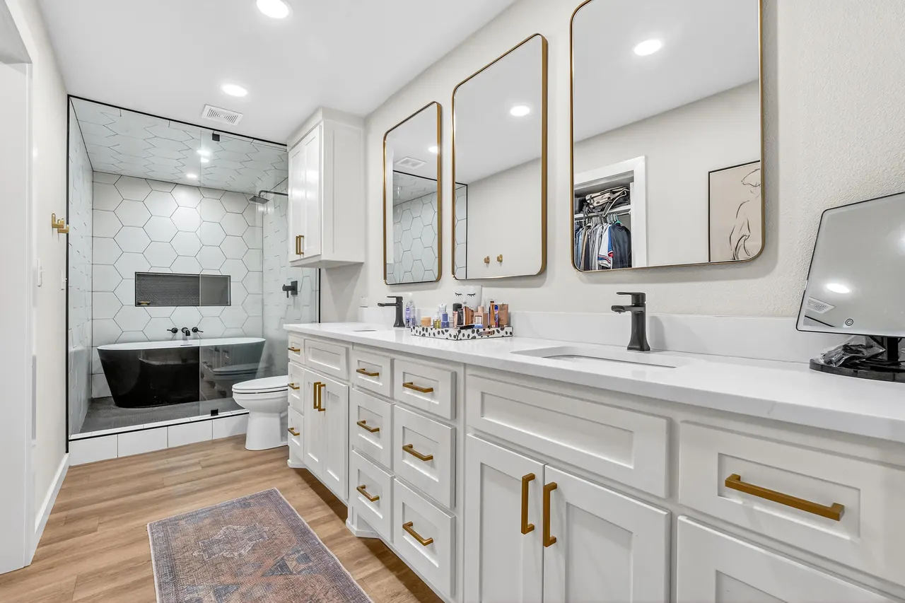 Photo 15 — 1303 8th Street, Shallowater, TX 79363