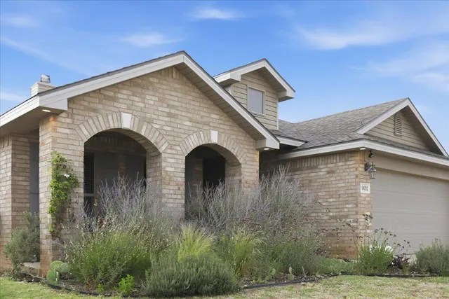 Photo 2 — 14212 Avenue V, Lubbock, TX 79423