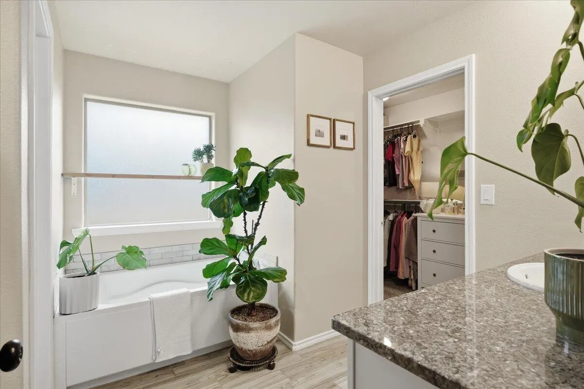 Photo 19 — 14212 Avenue V, Lubbock, TX 79423