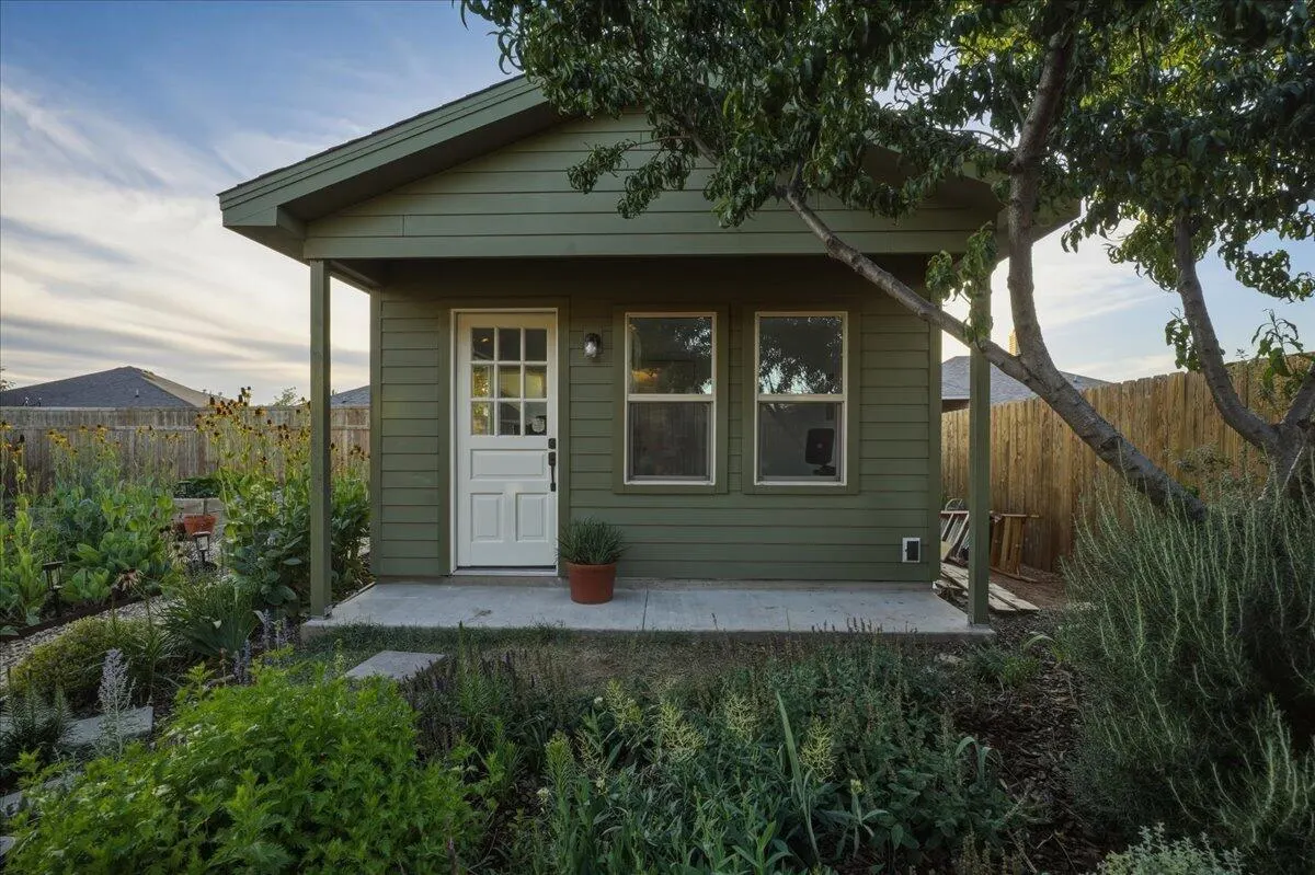 Photo 32 — 14212 Avenue V, Lubbock, TX 79423