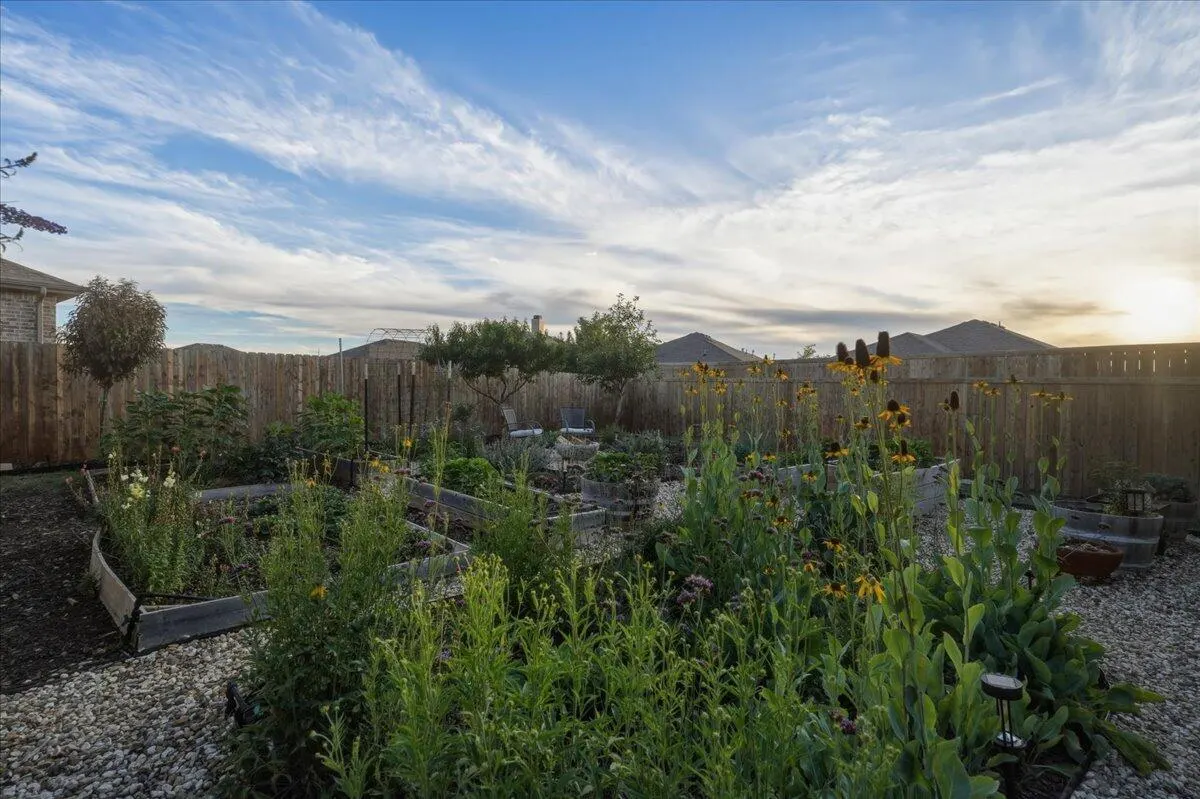 Photo 33 — 14212 Avenue V, Lubbock, TX 79423