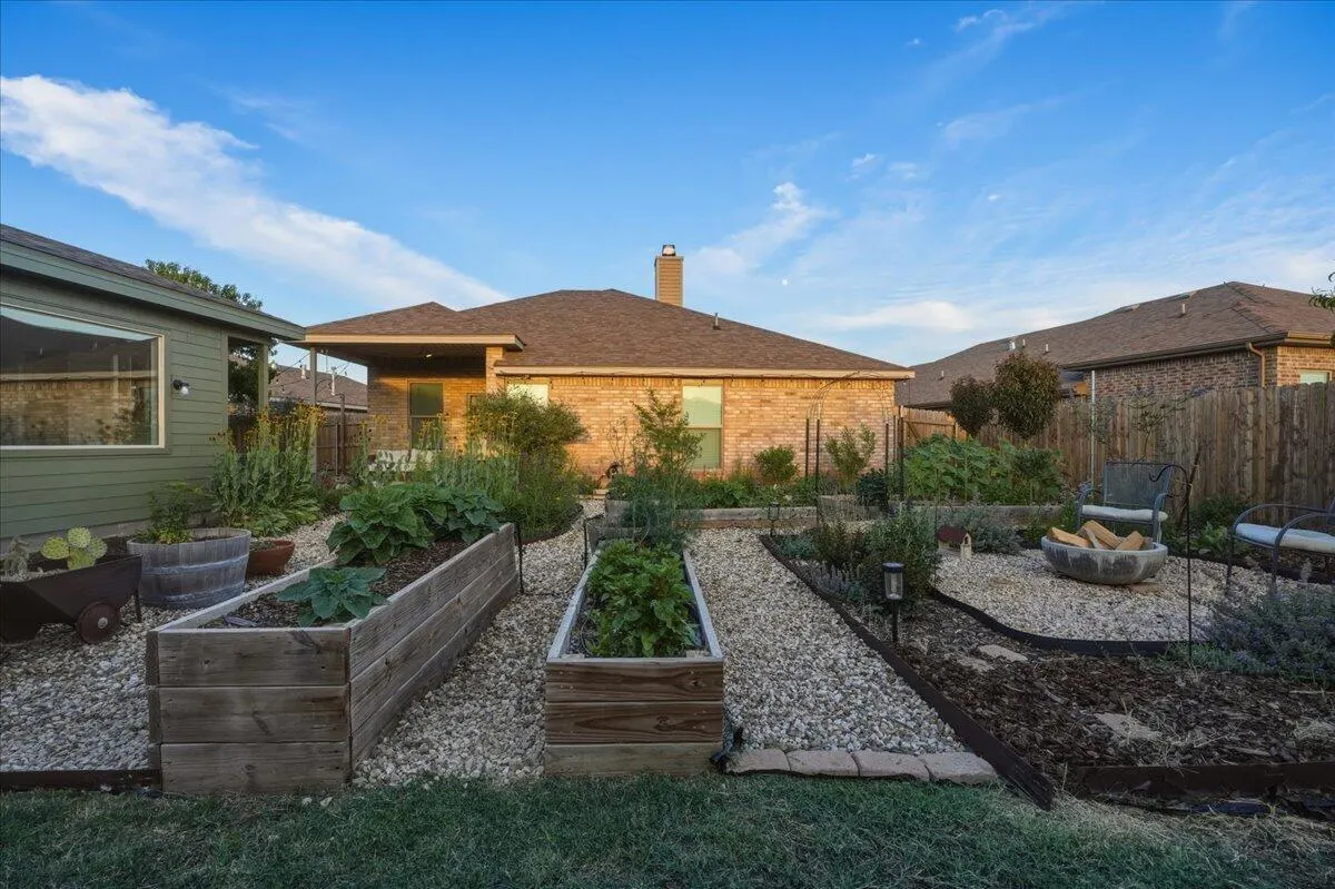 Photo 37 — 14212 Avenue V, Lubbock, TX 79423