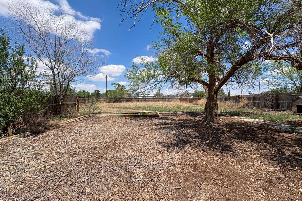 Photo 18 — 2204 Urbana Place, Lubbock, TX 79407