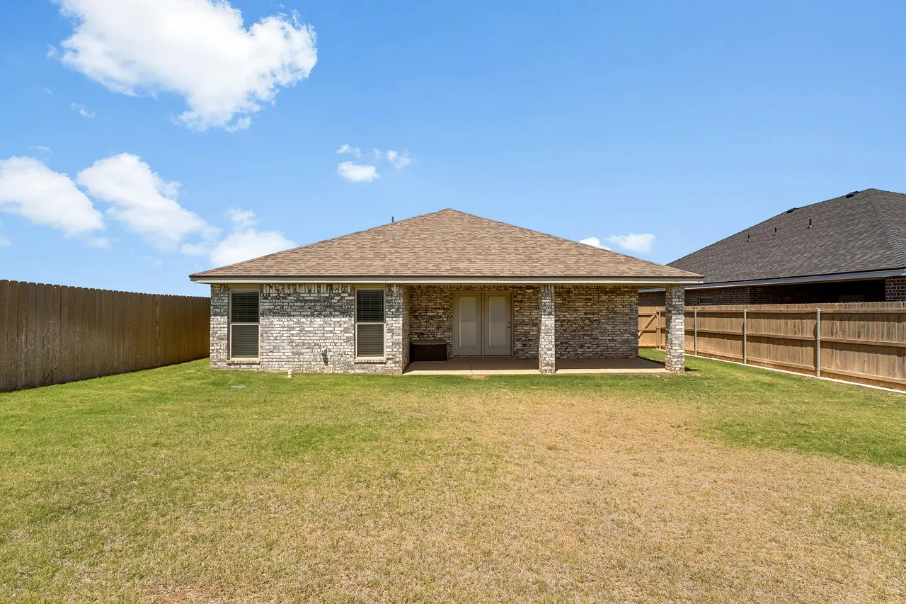 Photo 23 — 8911 Winfield Avenue, Lubbock, TX 79424