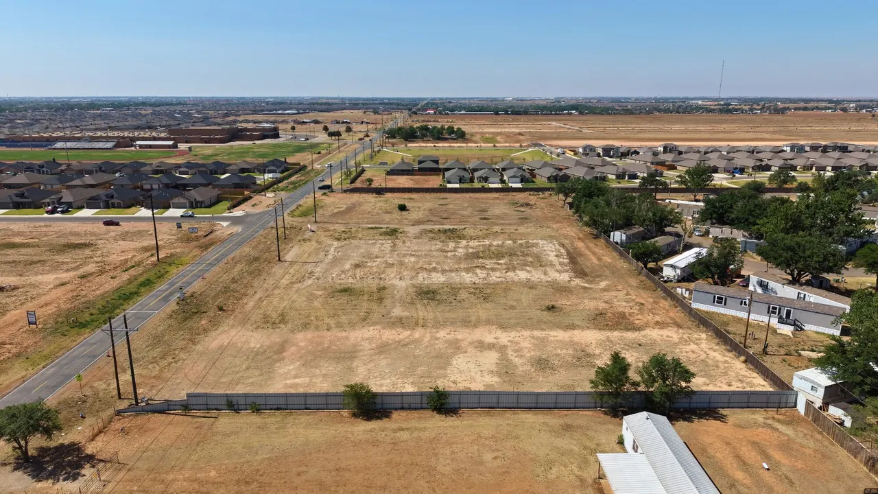 Photo 5 — 706 Upland Avenue, Lubbock, TX 79416