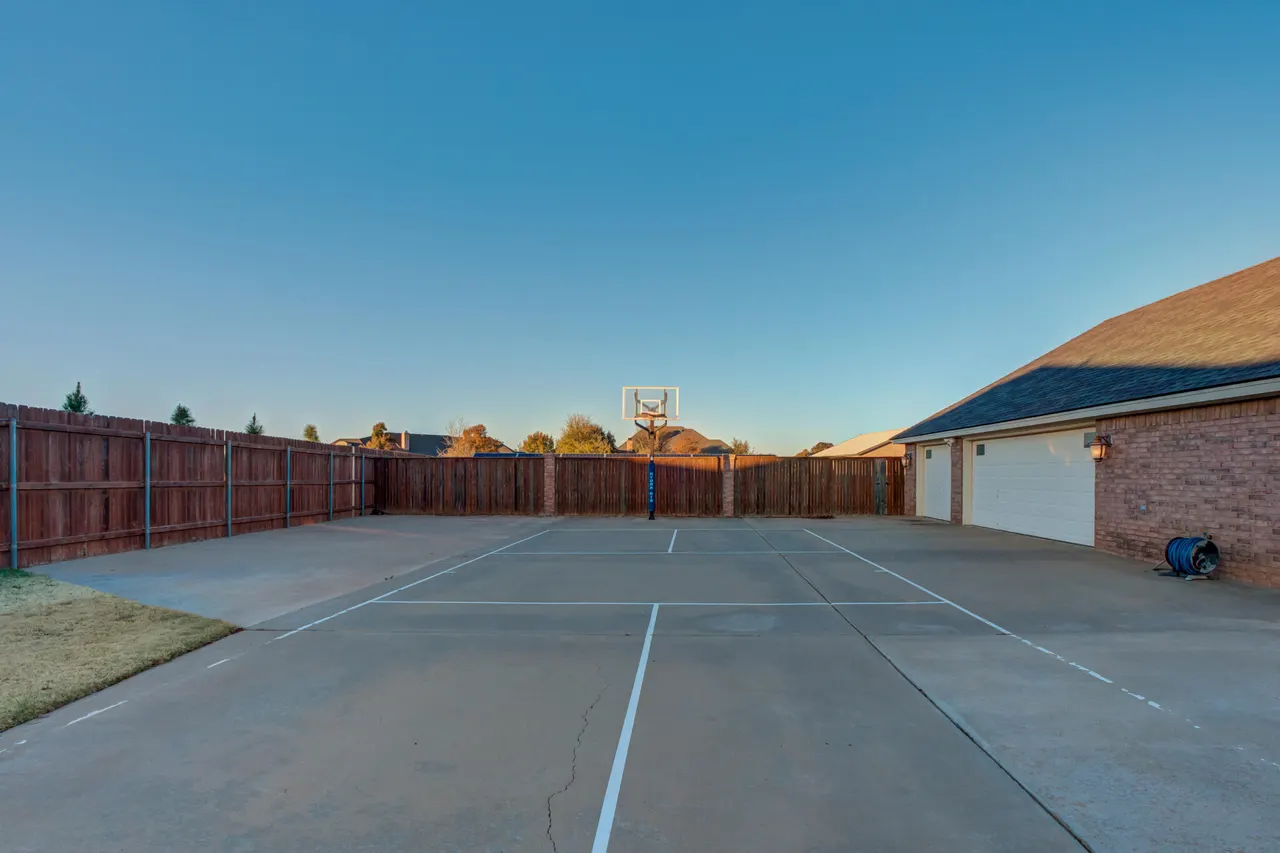 Photo 81 — 5404 152nd Street, Lubbock, TX 79424