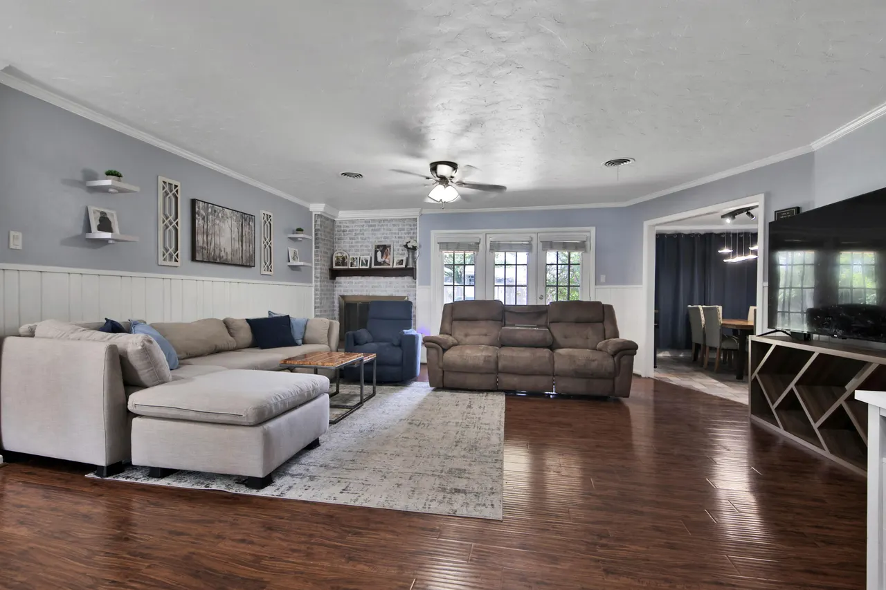 Photo 8 — 2015 53rd Street, Lubbock, TX 79412
