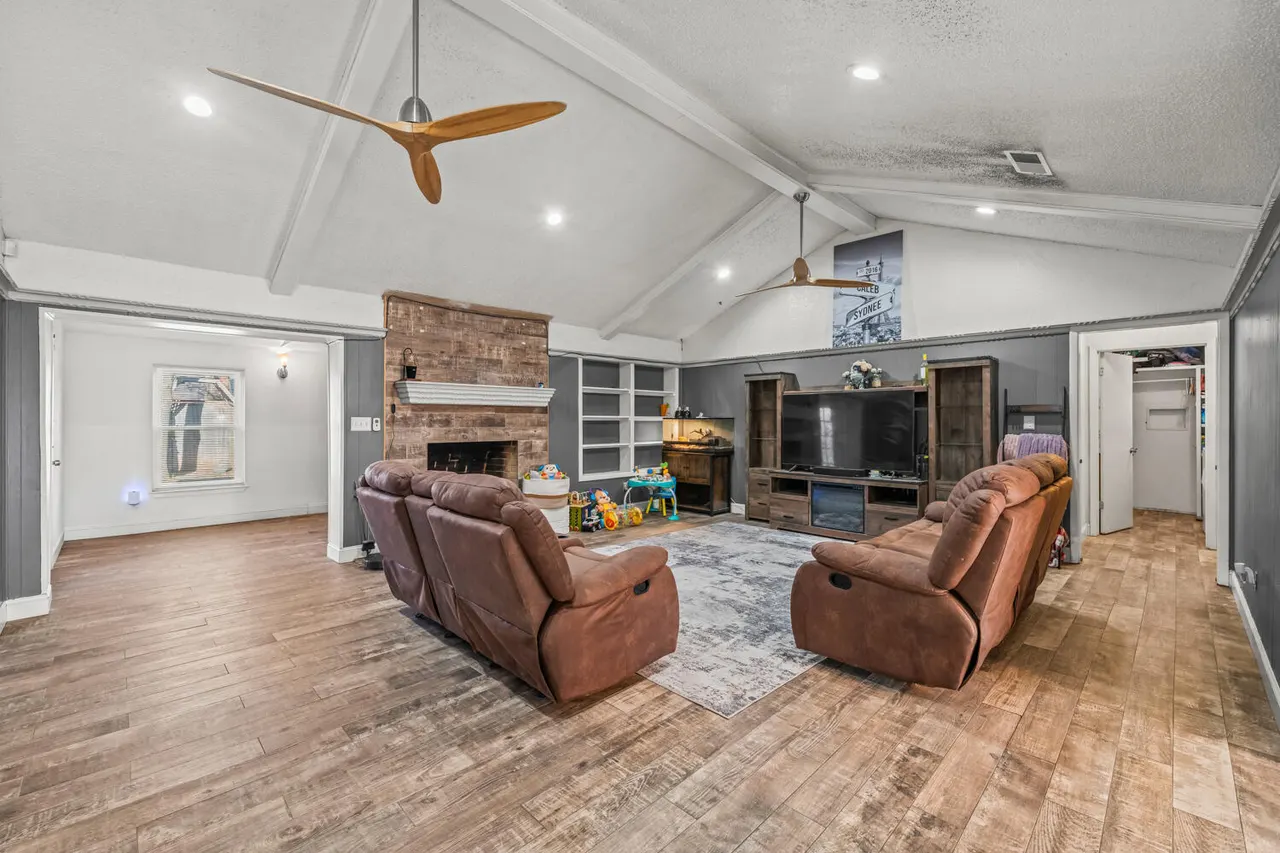 Photo 4 — 8012 Raleigh Avenue, Lubbock, TX 79424