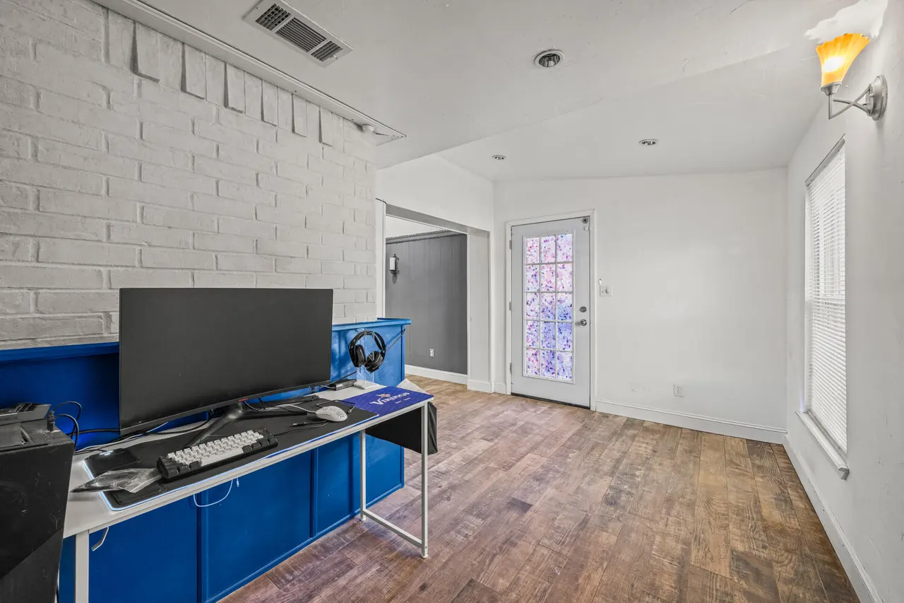 Photo 26 — 8012 Raleigh Avenue, Lubbock, TX 79424