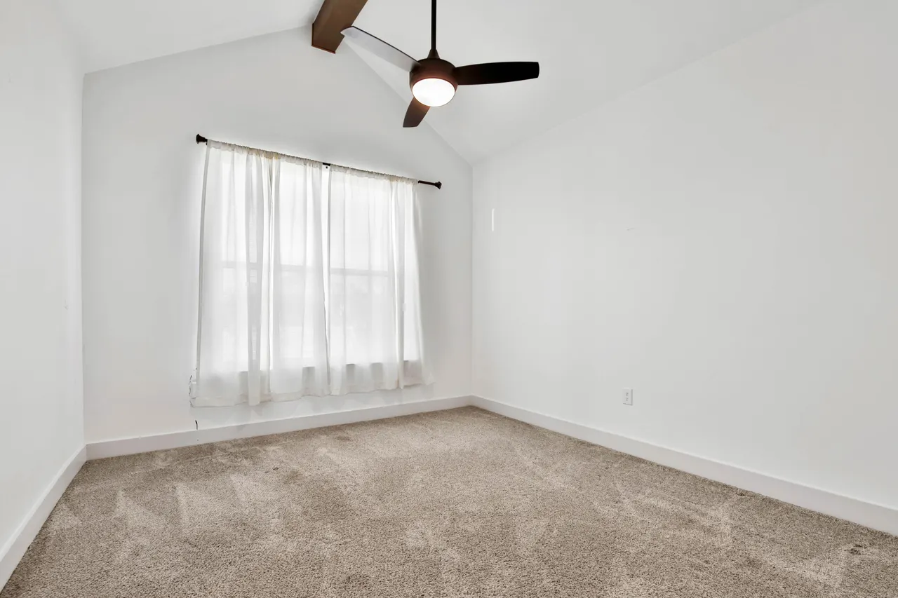 Photo 17 — 1108 N Granby Avenue, Lubbock, TX 79416