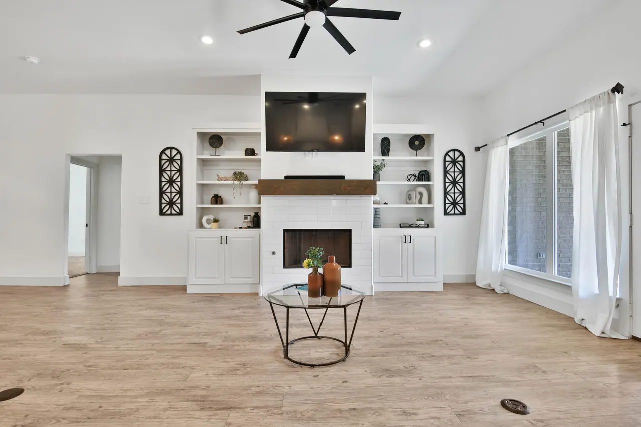 Photo 9 — 1108 N Granby Avenue, Lubbock, TX 79416