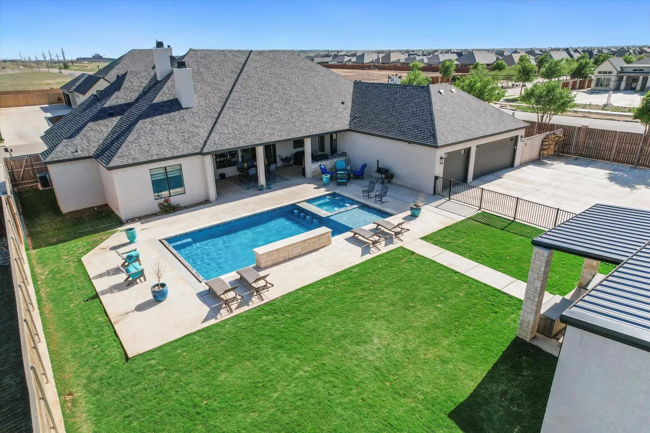 Photo 4 — 4306 140th  Street, Lubbock, TX 79423