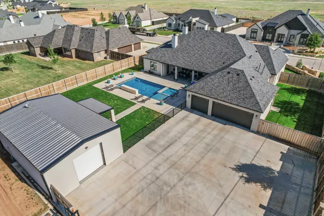 Photo 6 — 4306 140th  Street, Lubbock, TX 79423