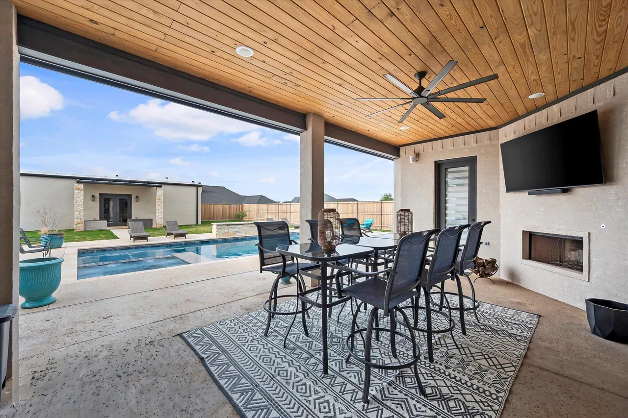 Photo 8 — 4306 140th  Street, Lubbock, TX 79423