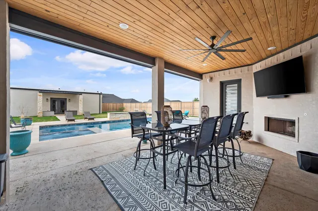 Photo 8 — 4306 140th  Street, Lubbock, TX 79423