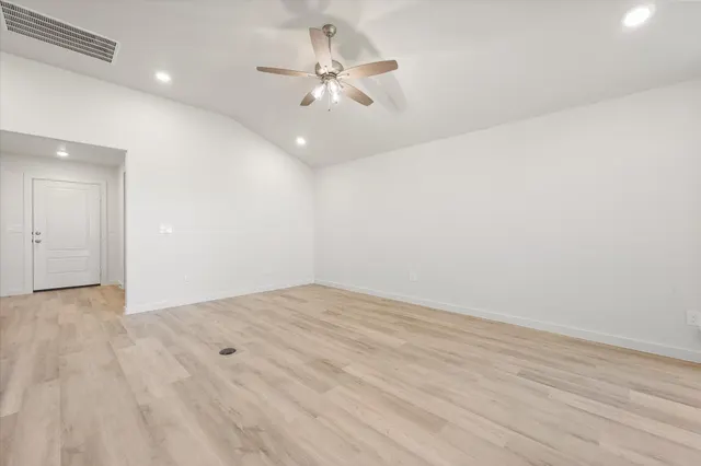 Photo 7 — 7113 14th Street, Lubbock, TX 79416