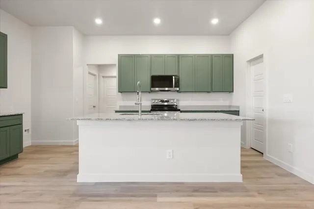 Photo 8 — 7113 14th Street, Lubbock, TX 79416