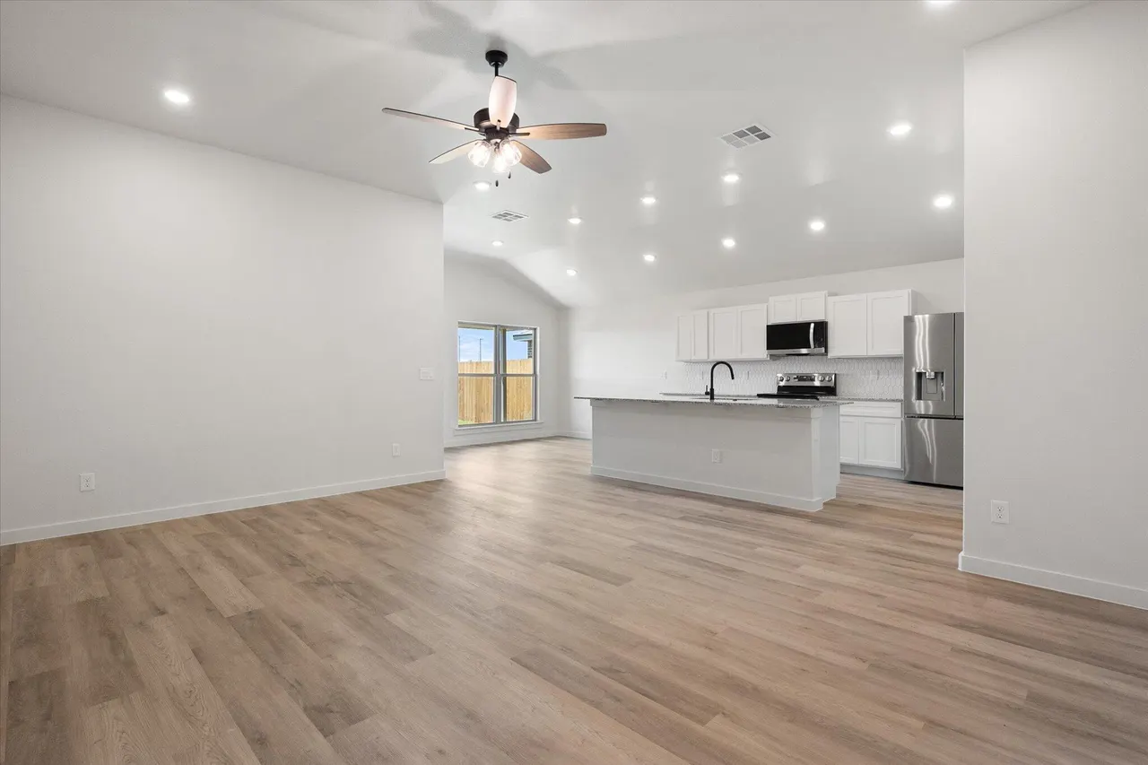 Photo 5 — 1308 Saratoga Avenue, Lubbock, TX 79416