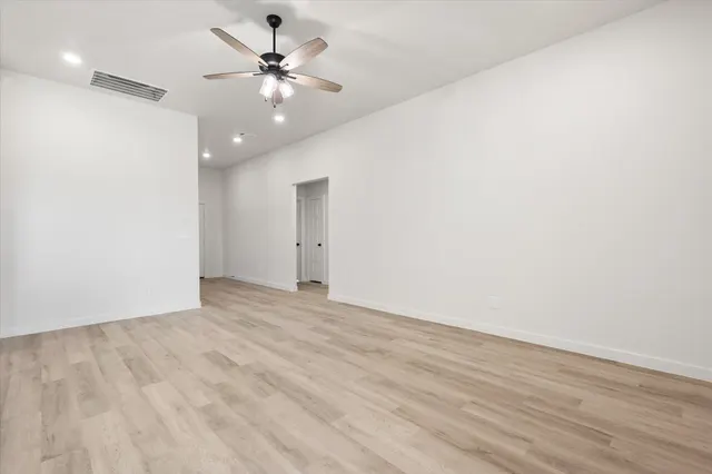 Photo 7 — 1308 Saratoga Avenue, Lubbock, TX 79416
