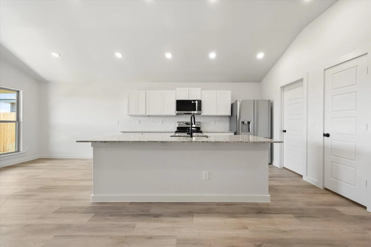 Photo 9 — 1308 Saratoga Avenue, Lubbock, TX 79416