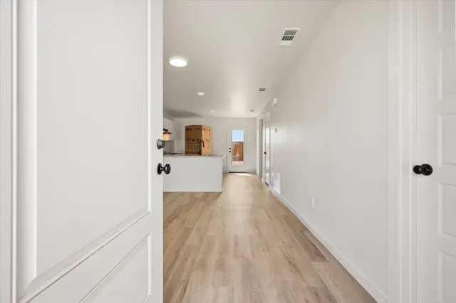 Photo 3 — 8321 25th Street, Lubbock, TX 79407