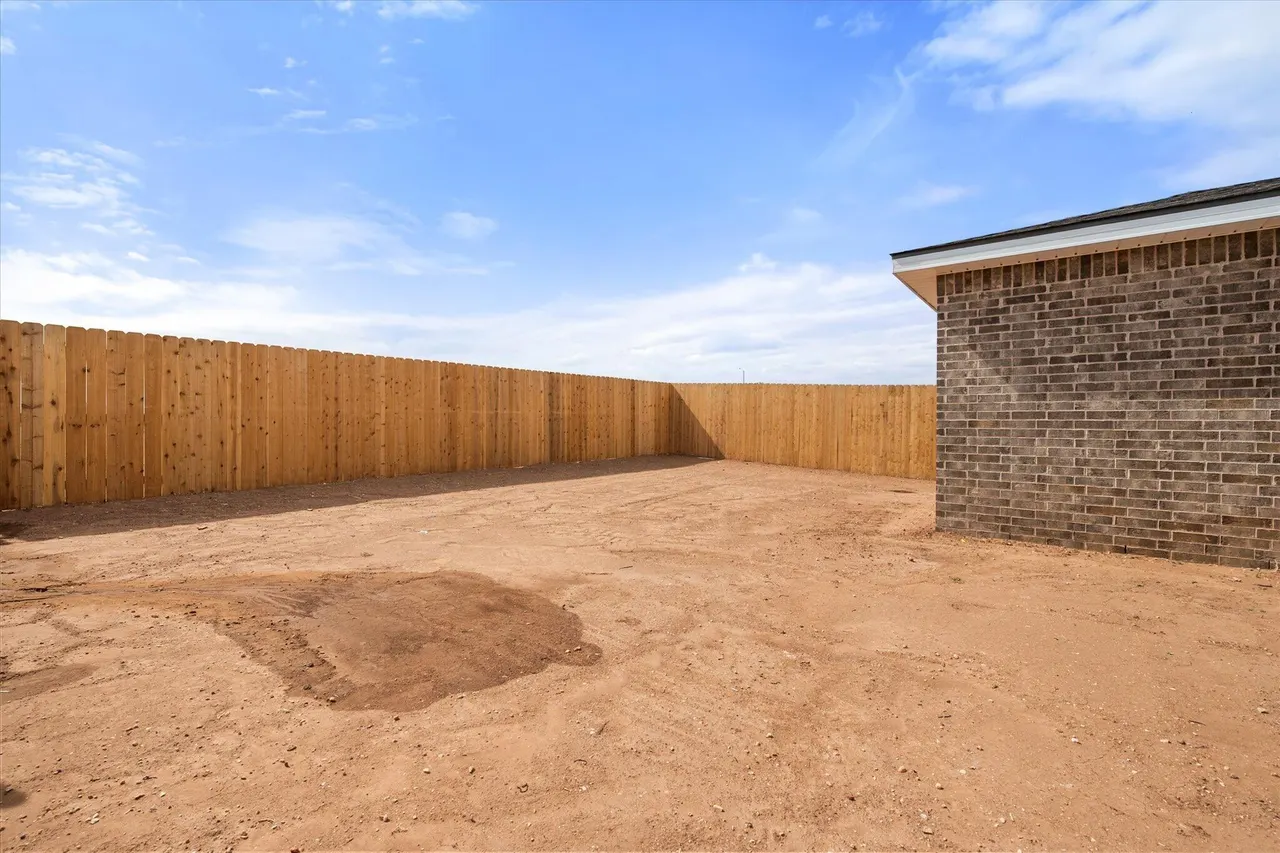 Photo 19 — 8321 25th Street, Lubbock, TX 79407