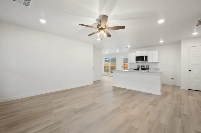Photo 4 — 8326 25th Street, Lubbock, TX 79407