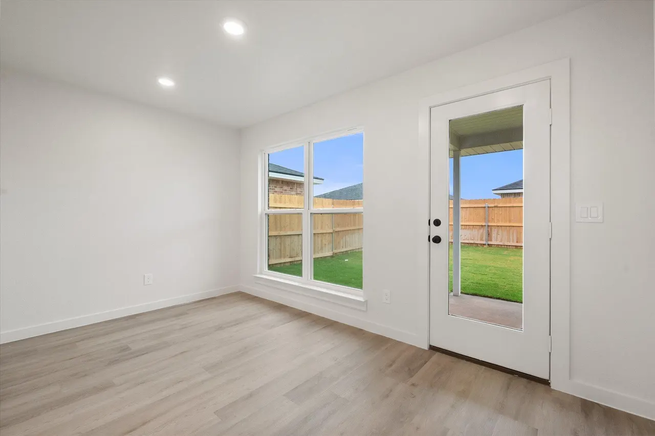 Photo 16 — 8326 25th Street, Lubbock, TX 79407