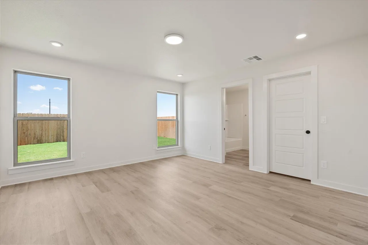 Photo 18 — 2410 Helena Avenue, Lubbock, TX 79407