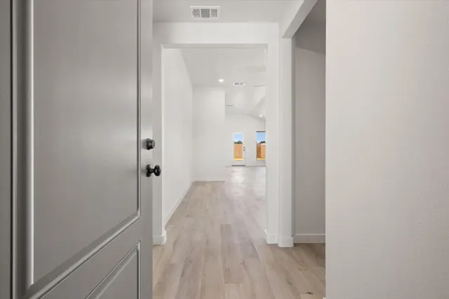 Photo 4 — 2408 Helena Avenue, Lubbock, TX 79407