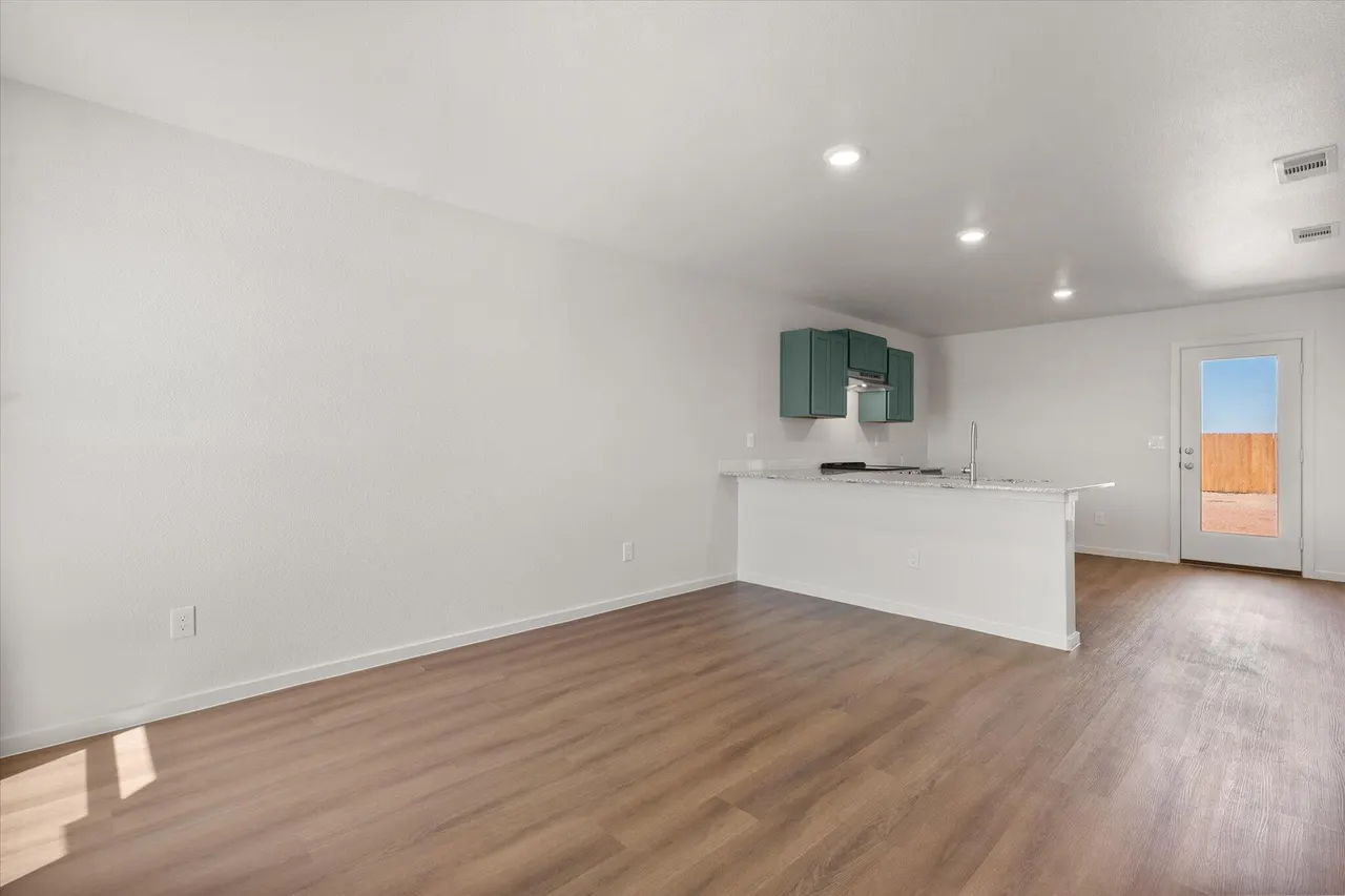 Photo 4 — 5518 Smith Street, Lubbock, TX 79416