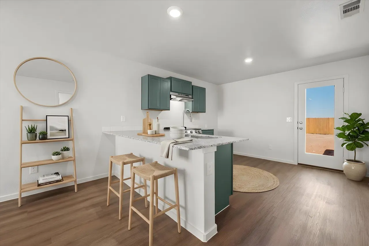 Photo 10 — 5518 Smith Street, Lubbock, TX 79416