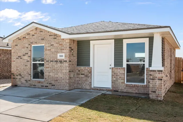 Photo 2 — 5511 Smith Street, Lubbock, TX 79416