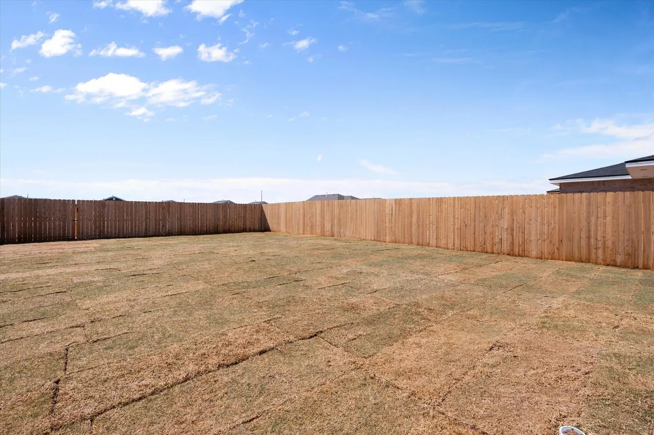 Photo 17 — 5511 Smith Street, Lubbock, TX 79416